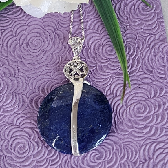 Chapal Zenray NF Lapis & Amethyst Pendant with a Sterling Silver Setting & Chain - Picture 4 of 10